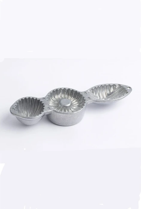 קורצן מעמול מתכת 4 שקעים A3